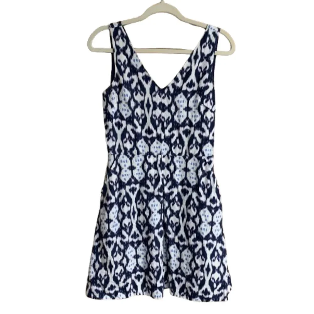 Gap 100% Linen Sleeveless V-neck Fit & Flare Ikat Blue White Mini Dress Size 4